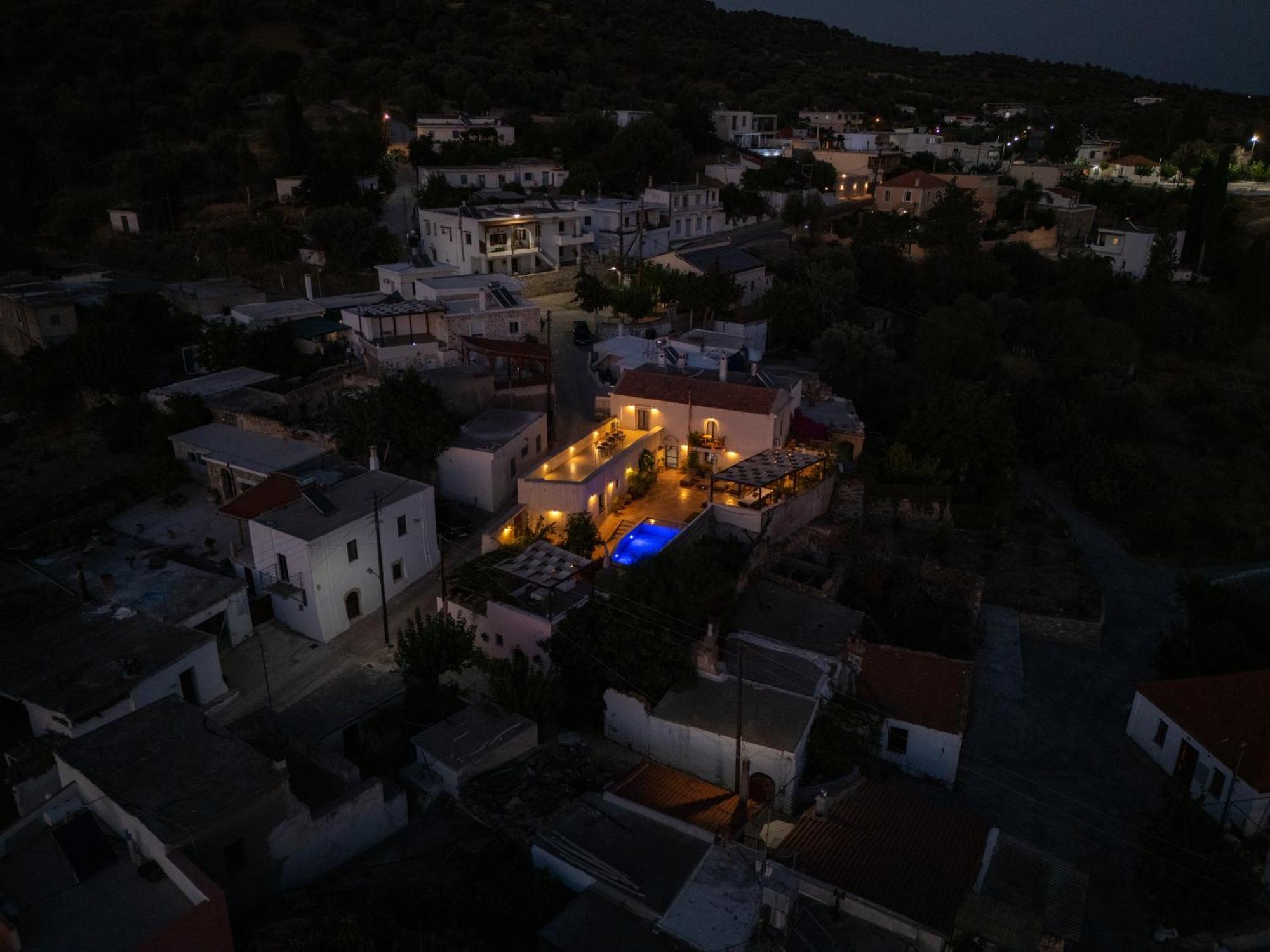 Villa Onar Kalochorafitis Luaran gambar